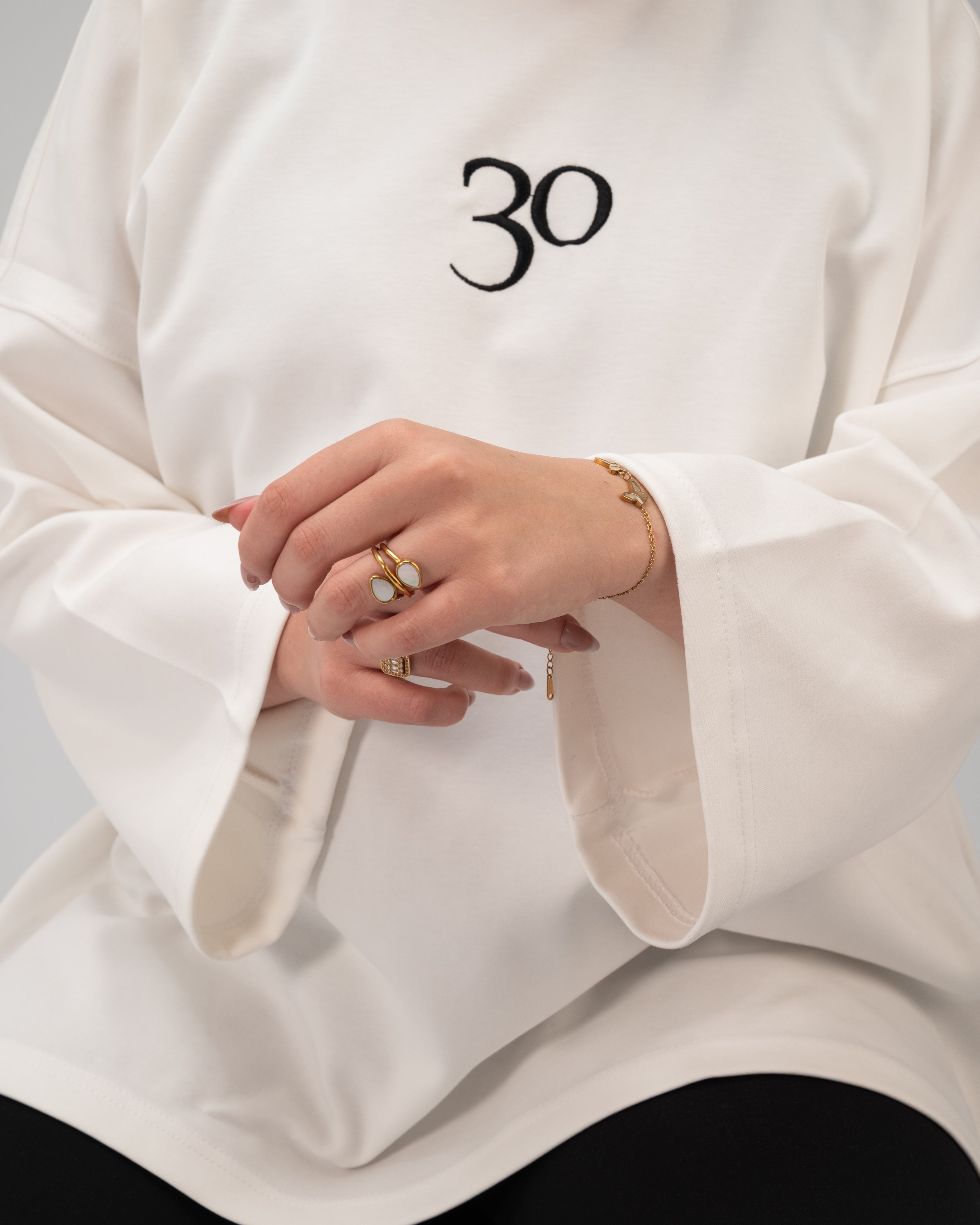 Oversized Long-Sleeve T-Shirt